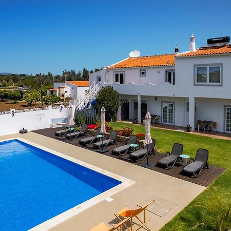 לינה וארוחת בוקר לגואה Casa Jardim Oasis מראה חיצוני תמונה