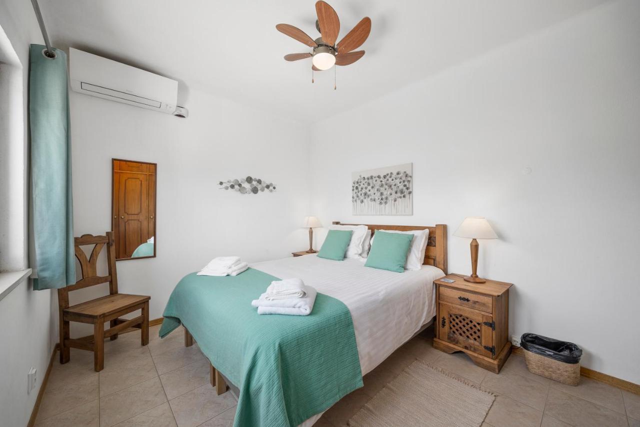 לינה וארוחת בוקר לגואה Casa Jardim Oasis מראה חיצוני תמונה