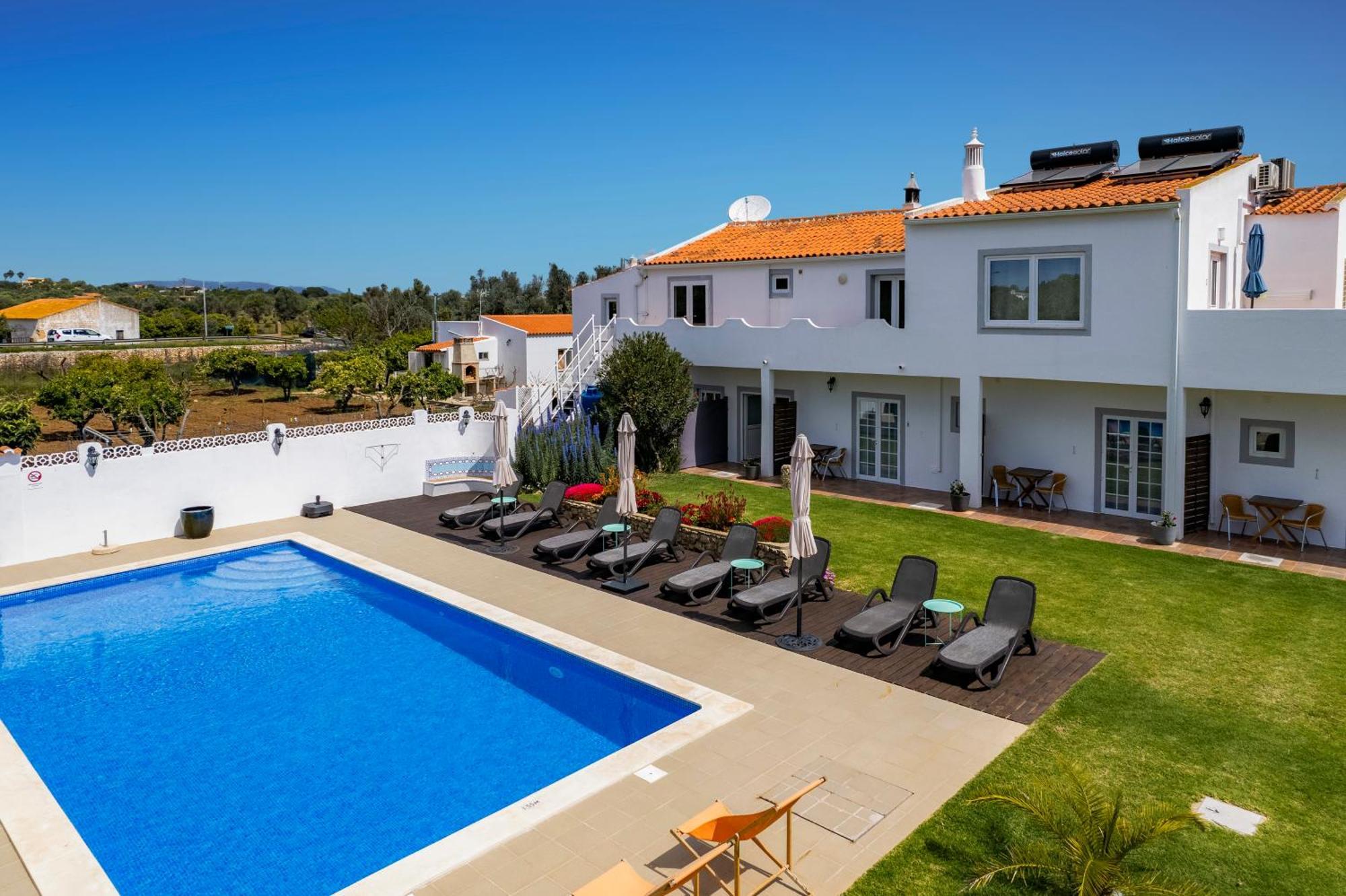 לינה וארוחת בוקר לגואה Casa Jardim Oasis מראה חיצוני תמונה