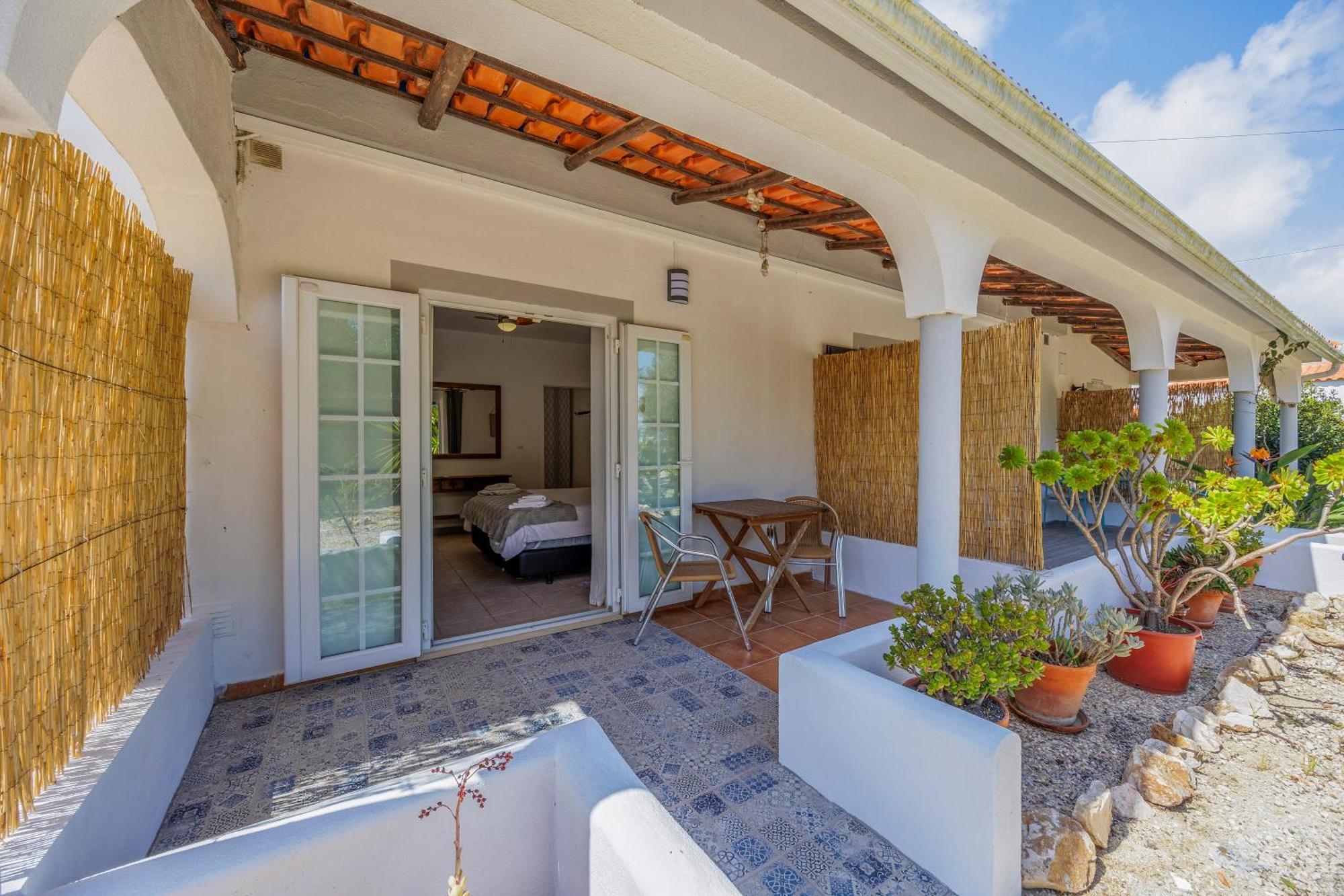 לינה וארוחת בוקר לגואה Casa Jardim Oasis מראה חיצוני תמונה