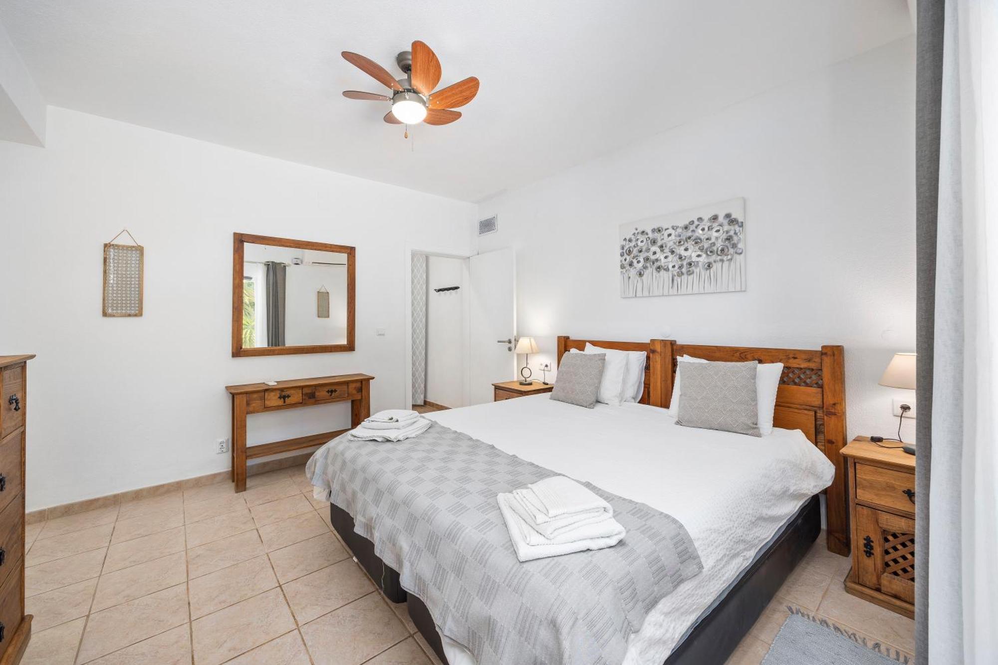 לינה וארוחת בוקר לגואה Casa Jardim Oasis מראה חיצוני תמונה