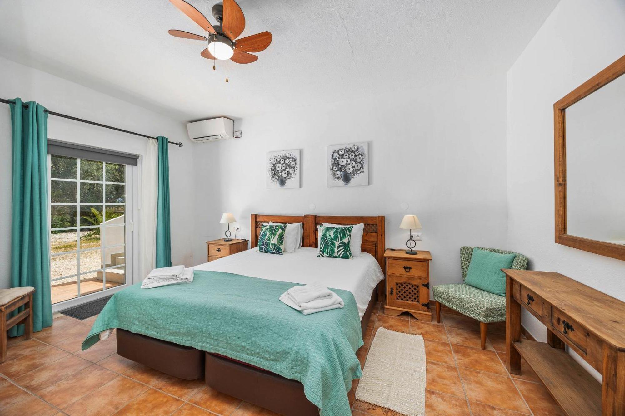 לינה וארוחת בוקר לגואה Casa Jardim Oasis מראה חיצוני תמונה